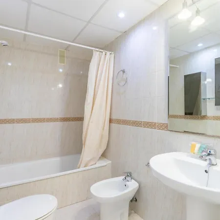 Apolo Xiv 104 - Grupo Turis