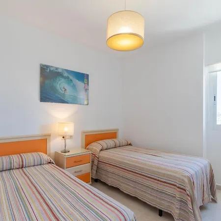 Apolo Xiv 104 - Grupo Turis * 卡尔佩