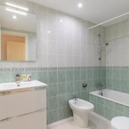 Apolo Xiv 104 - Grupo Turis